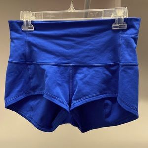 Lululemon gym shorts size 10